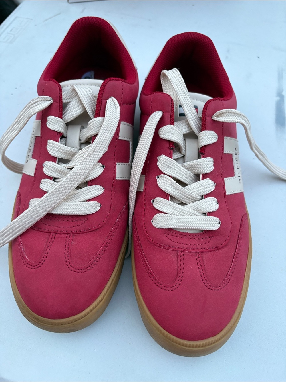 Tommy Hilfiger Red and Cream Retro Low-Top Sneakers